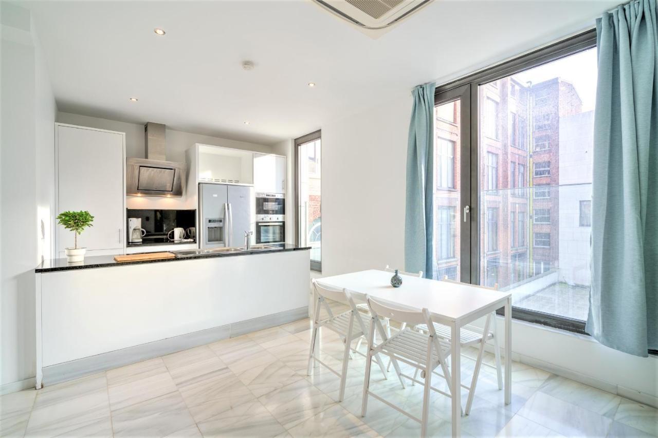 The Marble Apartment *