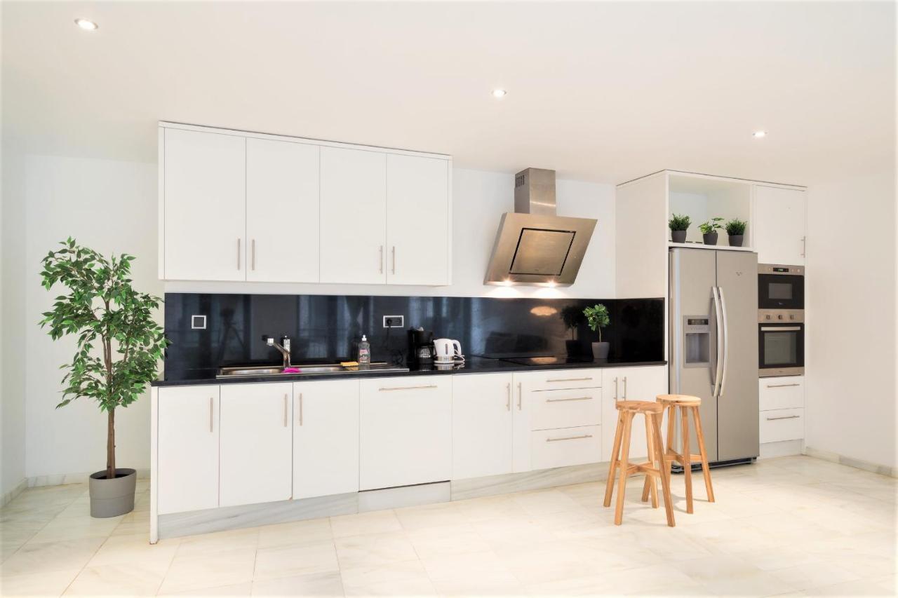 The Marble Apartment *