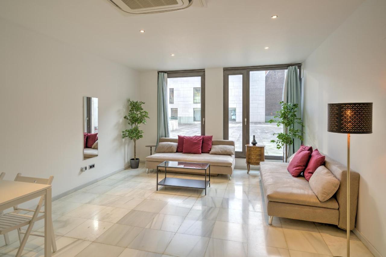 The Marble Apartment *