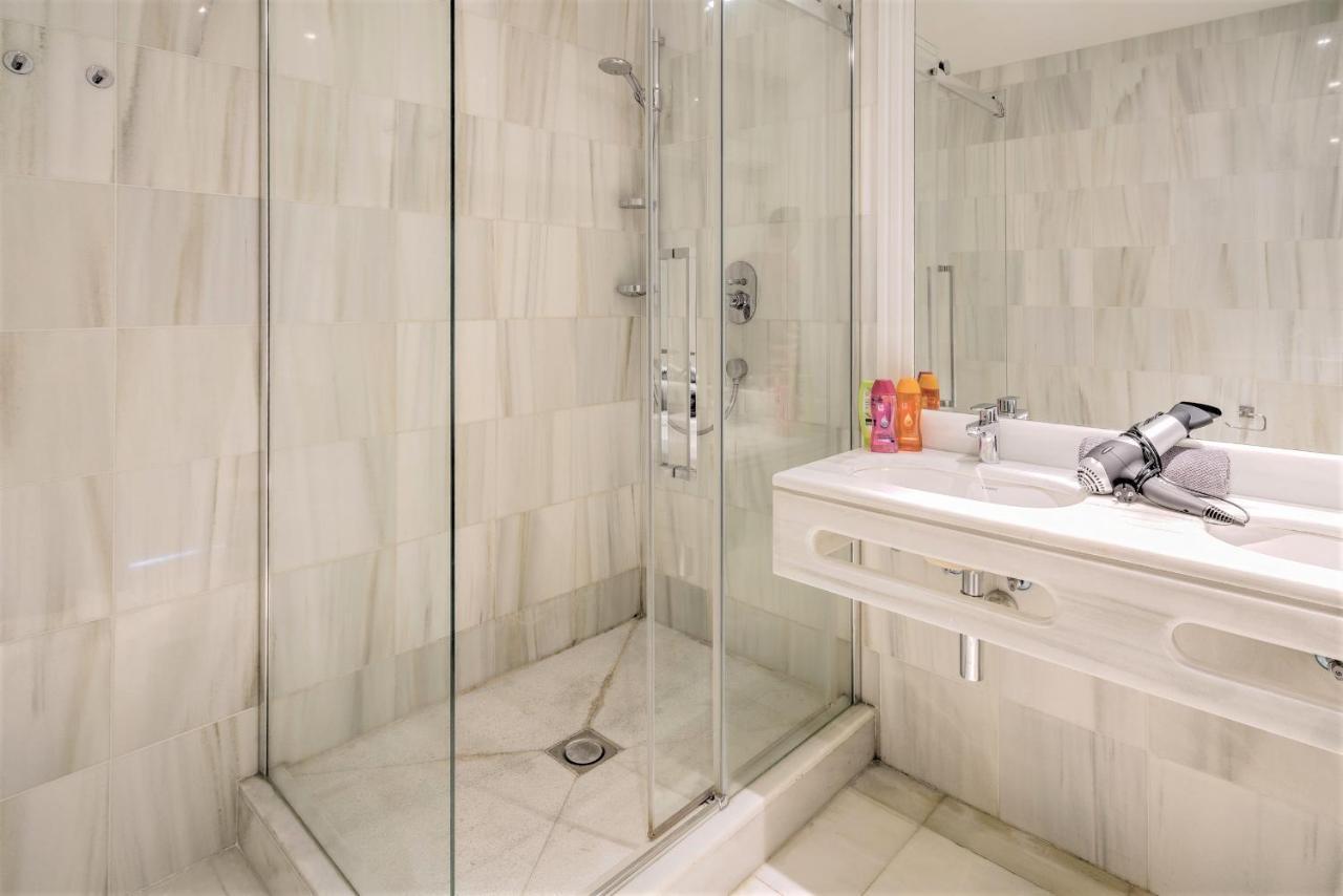 The Marble Apartment *